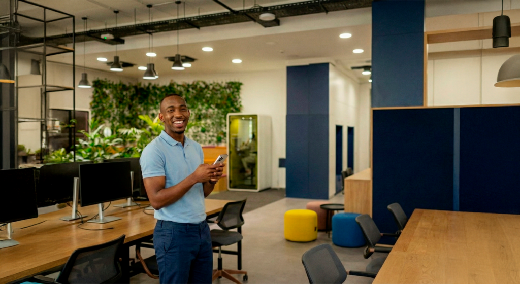 A SAFIRA é revendedora do SOTI MobiControl